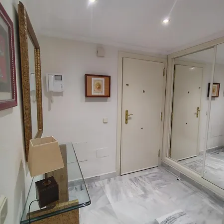 شقة Relax In Banus - 3 Bedrooms Pools Paddle - Pass The Keys